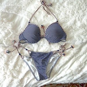 👙 Nautical striped bikini with neon braided pompom tassels